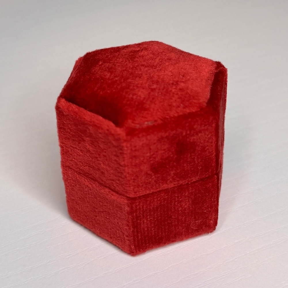 Red Velvet Hexagonal Ring Box - Picture 2 of 5
